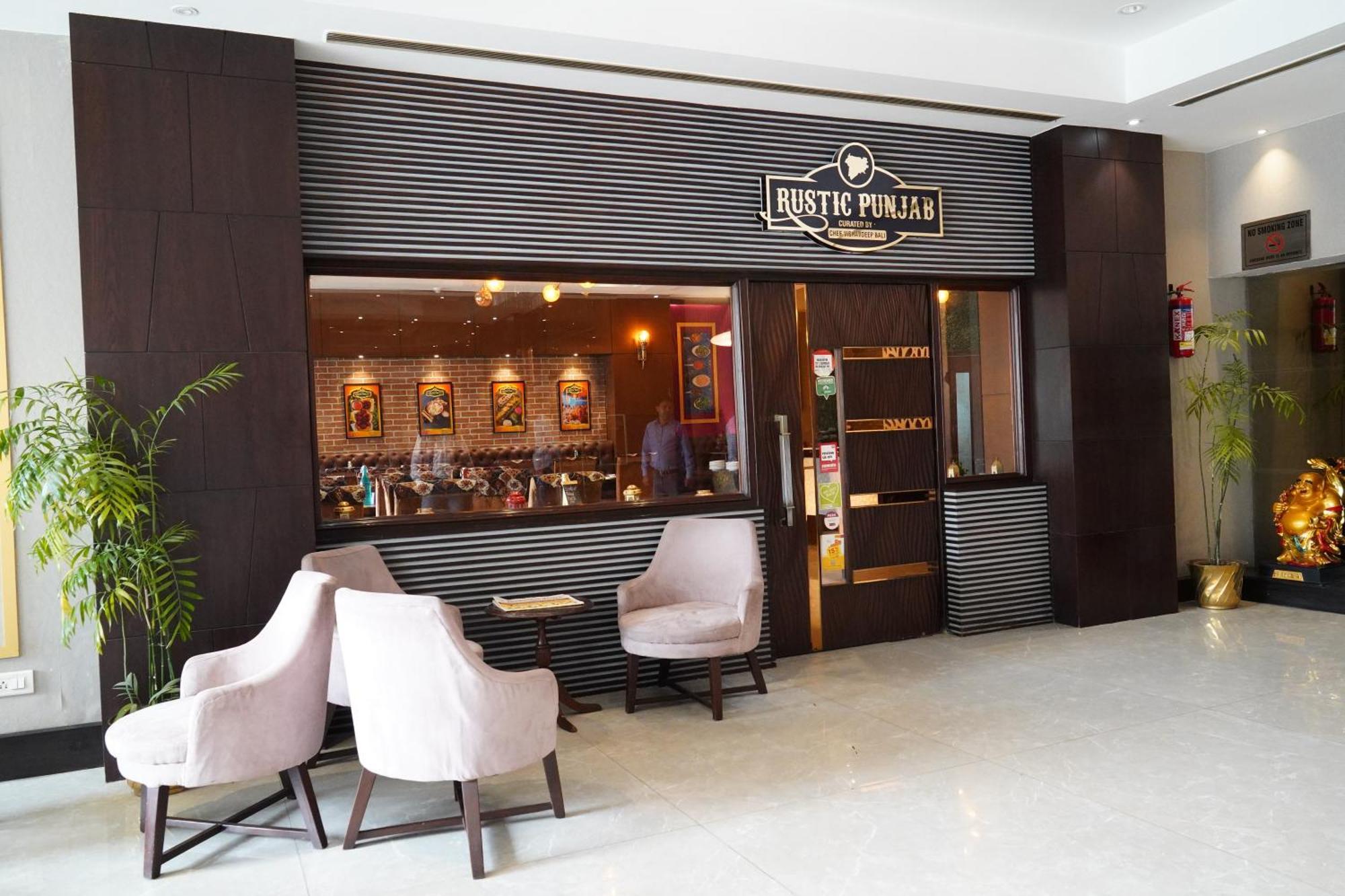 Hotel Imperial Executive Лудхиана Экстерьер фото