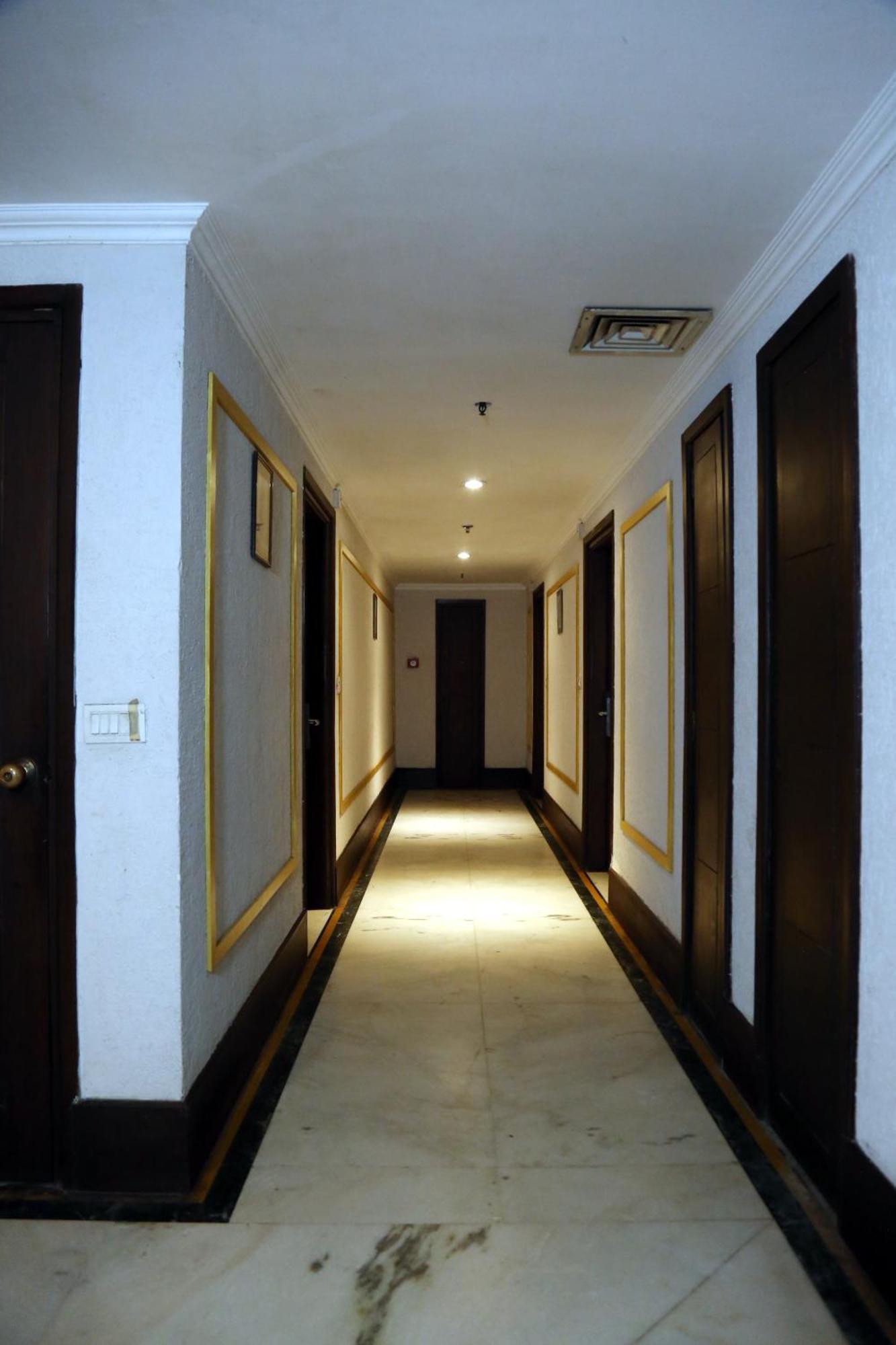 Hotel Imperial Executive Лудхиана Экстерьер фото